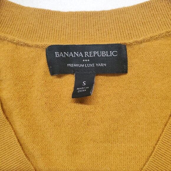 Banana Republic V-Neck Sweater Mustard Yellow Cotton Cashmere Blend, Small - Picture 3 of 4